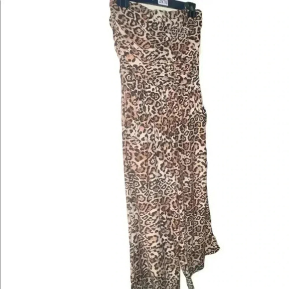 💕TEN💕J is for Justify Animal Print Jumpsuit - Picture 2 of 6